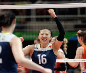 开云登录通道-枪手狂飙五连胜独占鳌头，蓝月亮内忧外患主帅恐下课，枪手五连胜领跑，蓝月亮内忧外患主帅帅位告急